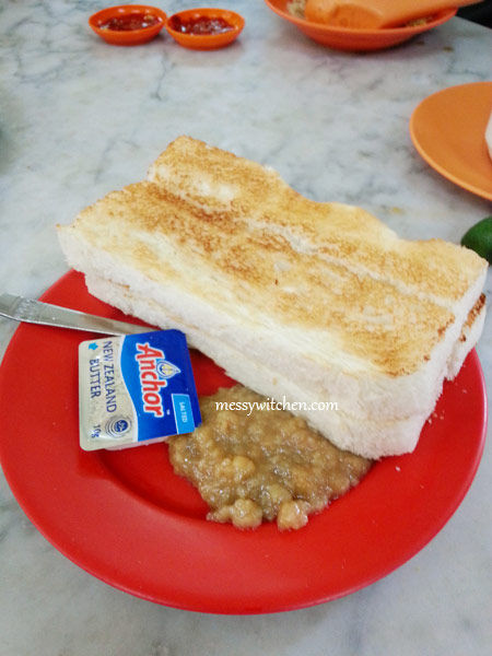 Toast Bread With Kaya & Butter @ Yut Kee Restaurant, Kuala Lumpur
